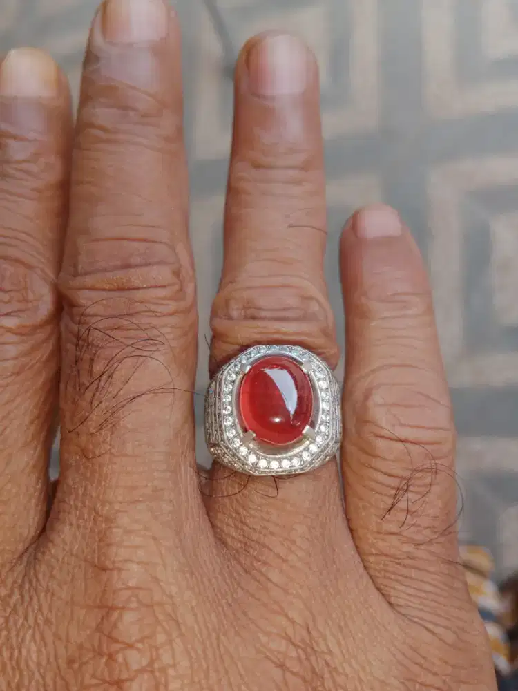 Cincin Batu Paparacha