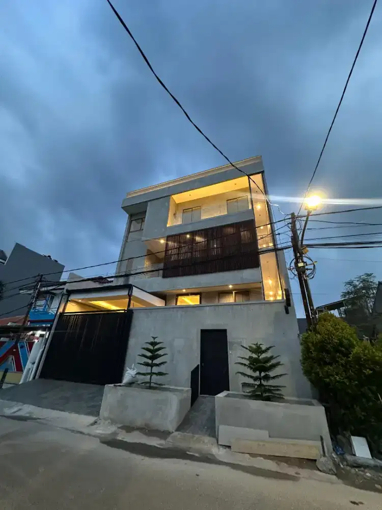 Dijual rumah Sunrise garden