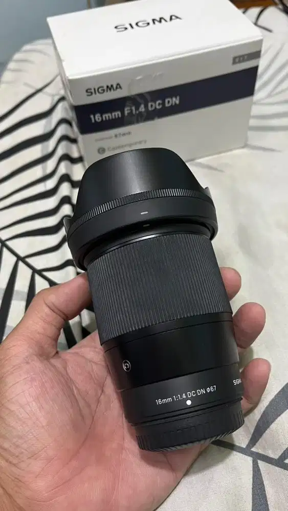 Sigma 16mm f1.4 for Fujifilm normal mulus