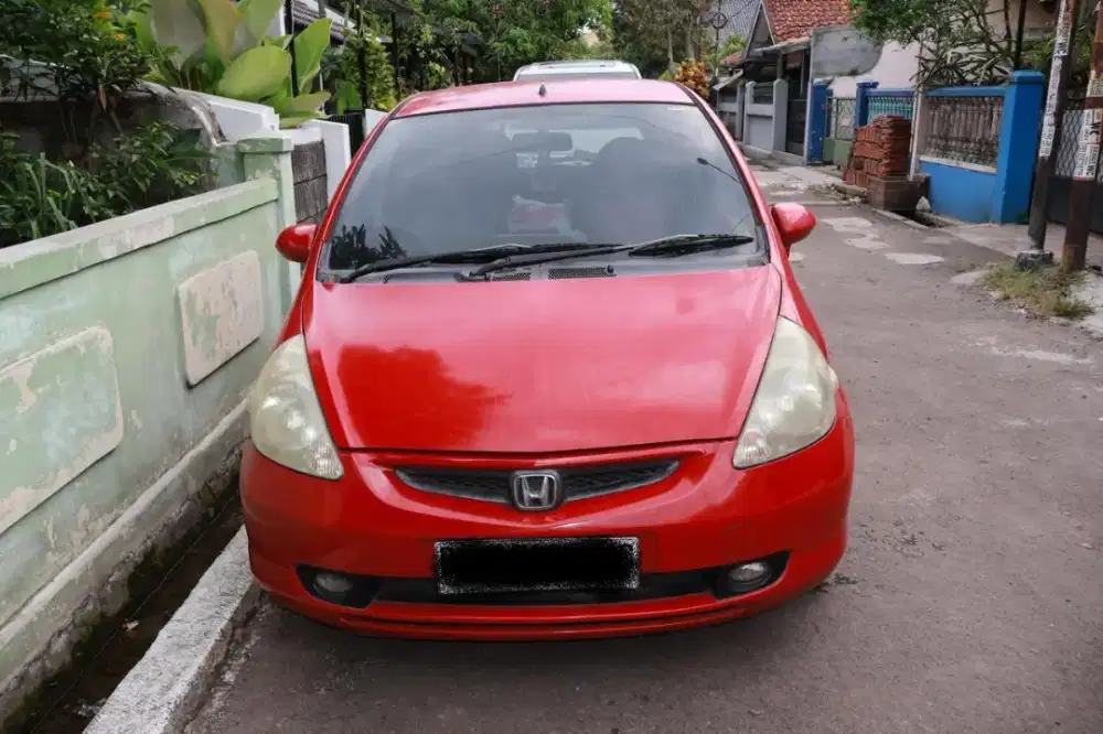 DI JUAL MOBIL KESAYANGAN