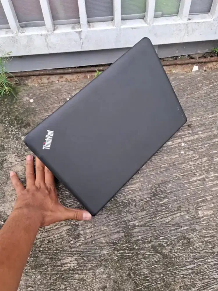 Lenovo ThinkPqd E 460 - Siap kerja & kuliah