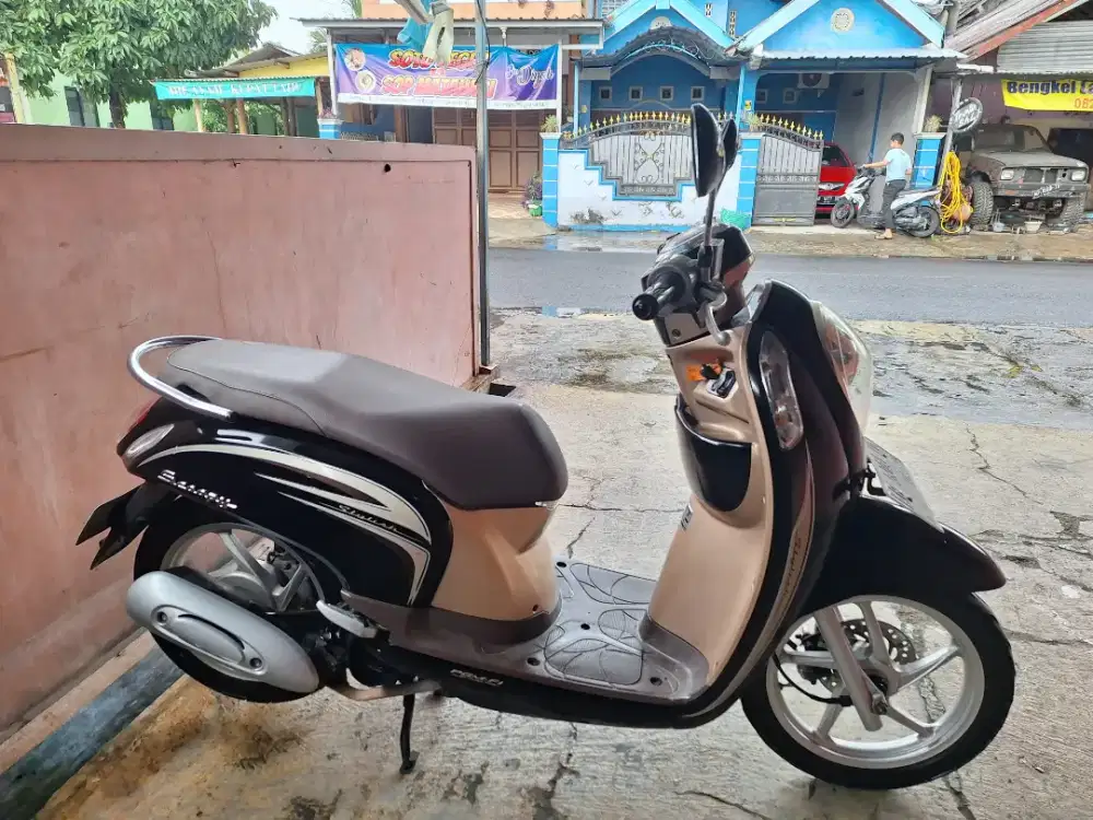 Scoopy 2015 mulus bisa cash/kredit syariah angsuran TERMURAH