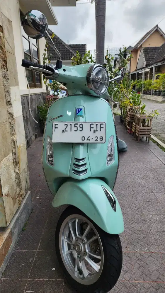 Vespa primavera