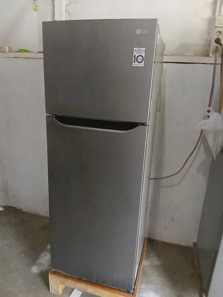 Jual kulkas LG inverter jumbo 2 pintu