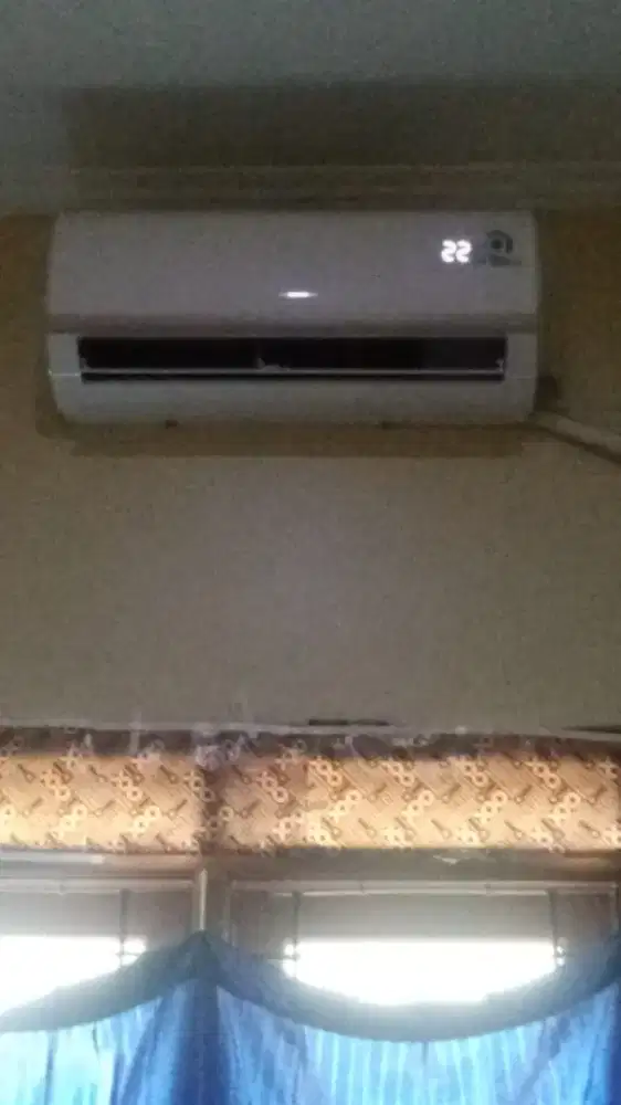 Jual AC 1pk merk Midea inverter freon R32