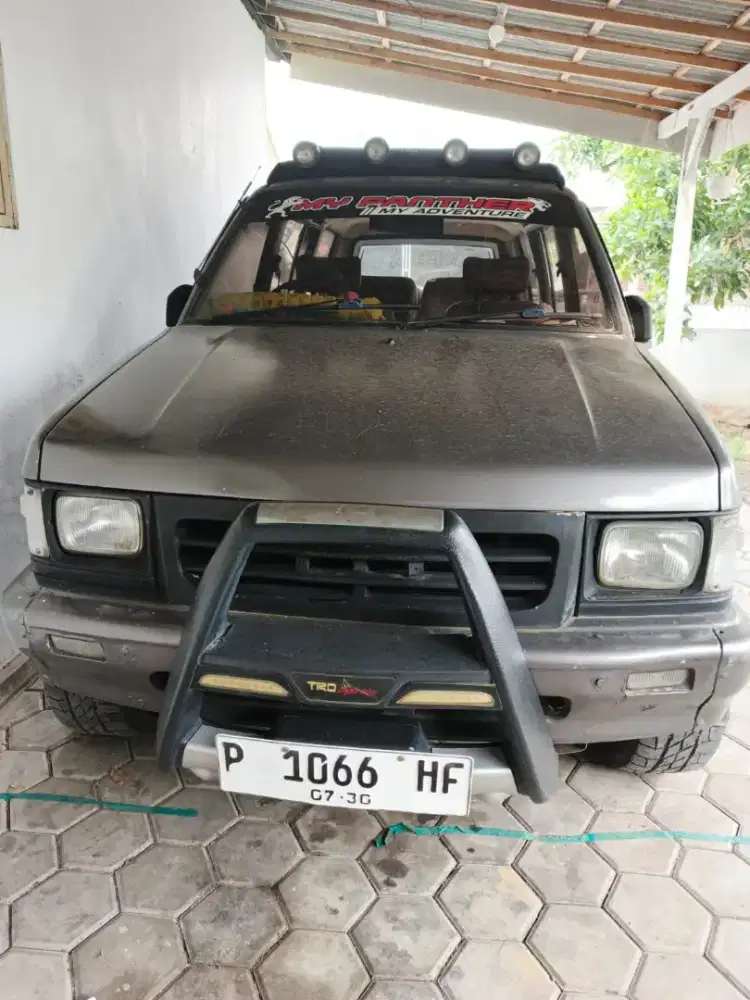 Dijual mobil panther Miyabi