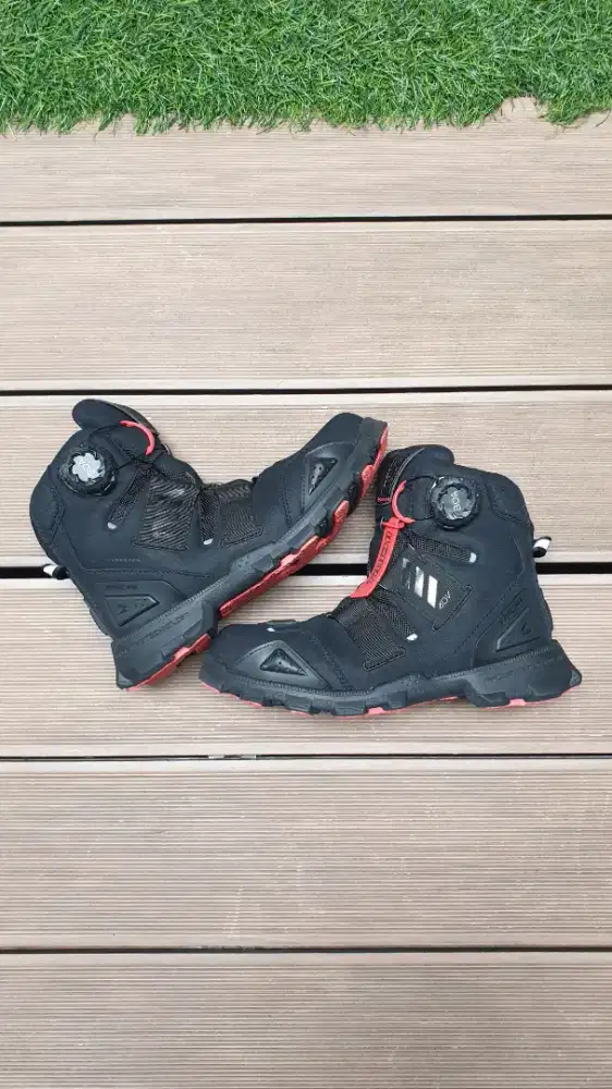 Taichi RSS010 Drymaster ukuran 44.