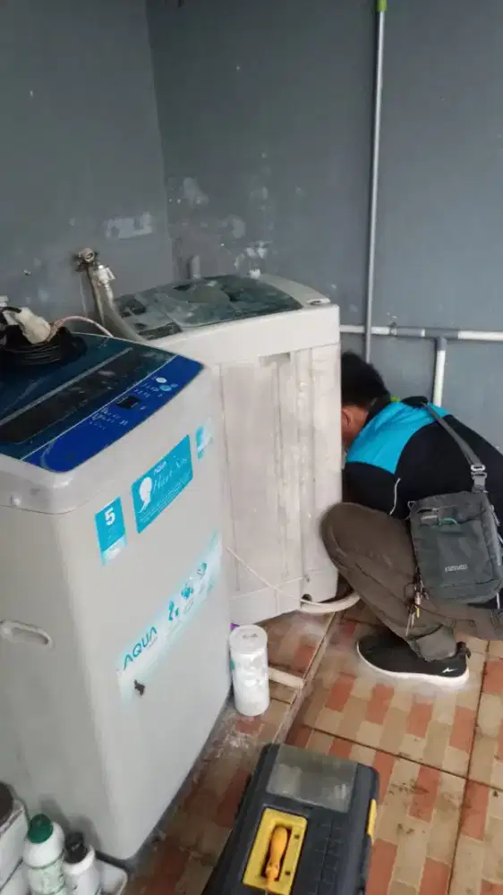 SERVICE PANFGILAN ELECTRONIC BERGARANSI ONLY