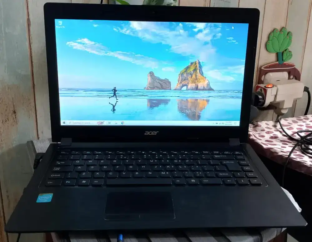 Laptop Acer Aspire celeron