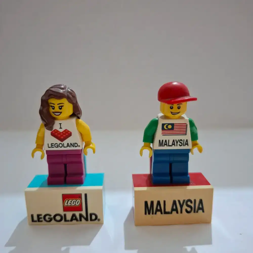 LIMITED EDITION: Magnet/ Tempelan Kulkas Legoland, Malaysia (2 pcs)