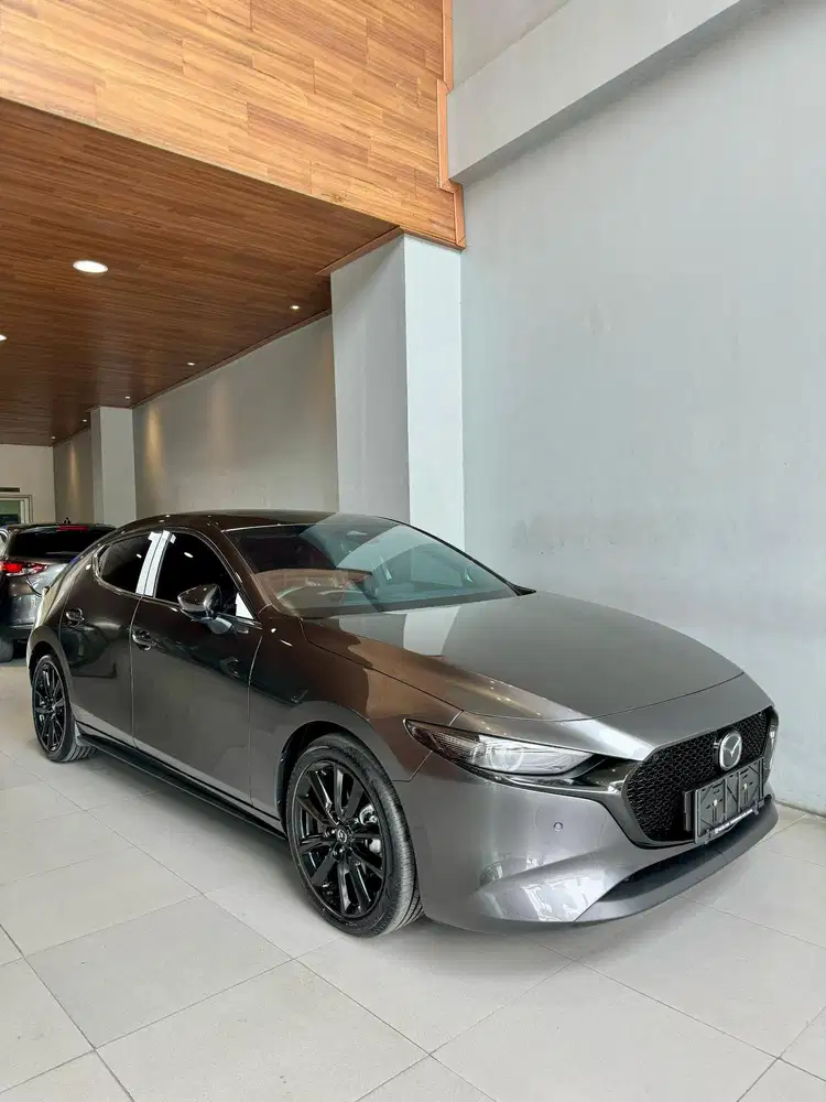Mazda 3 2025 Bensin