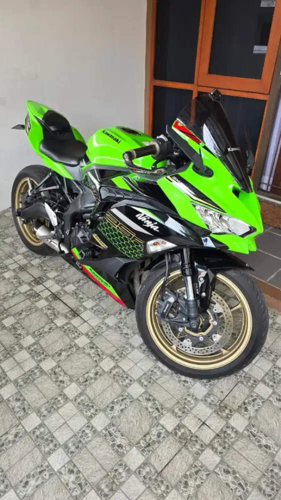 Kawasaki Zx25r KRT 2021