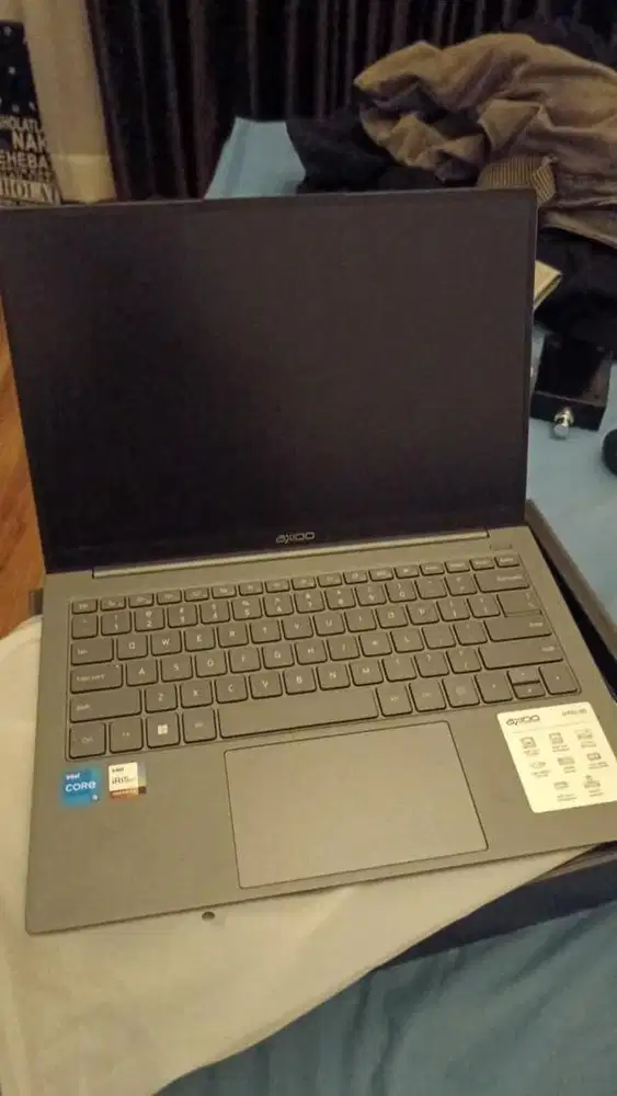 BU Laptop axio hype R5 i5 gen 12