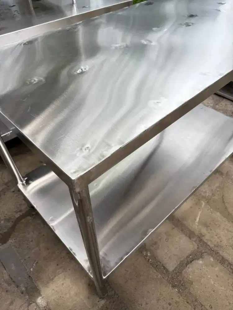 meja 2 susun
ukuran 120x65x85
harga 2,5jt