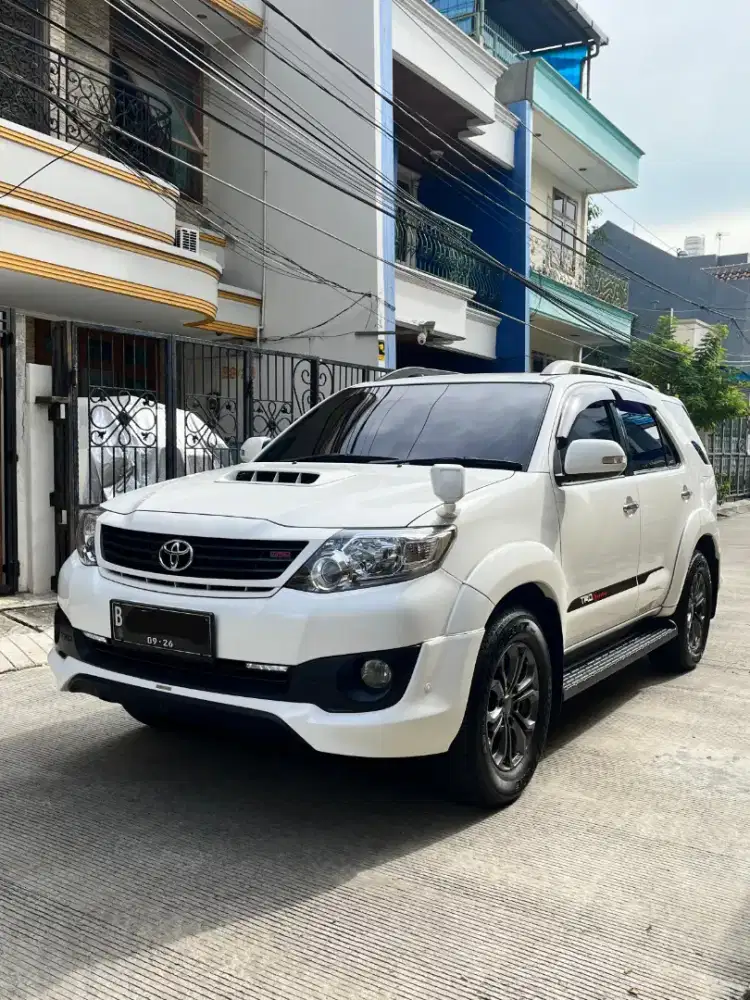 Toyota Fortuner VNT TRD 2014