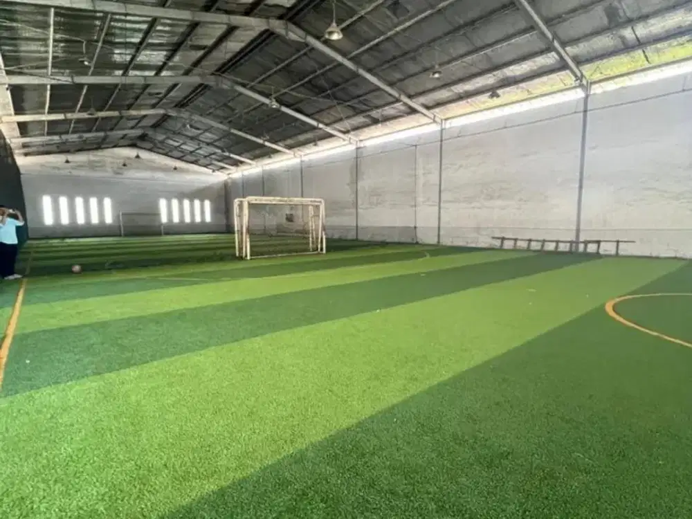 GUDANG CARINGIN UNTUK OLAHRAGA SIAP HUNI