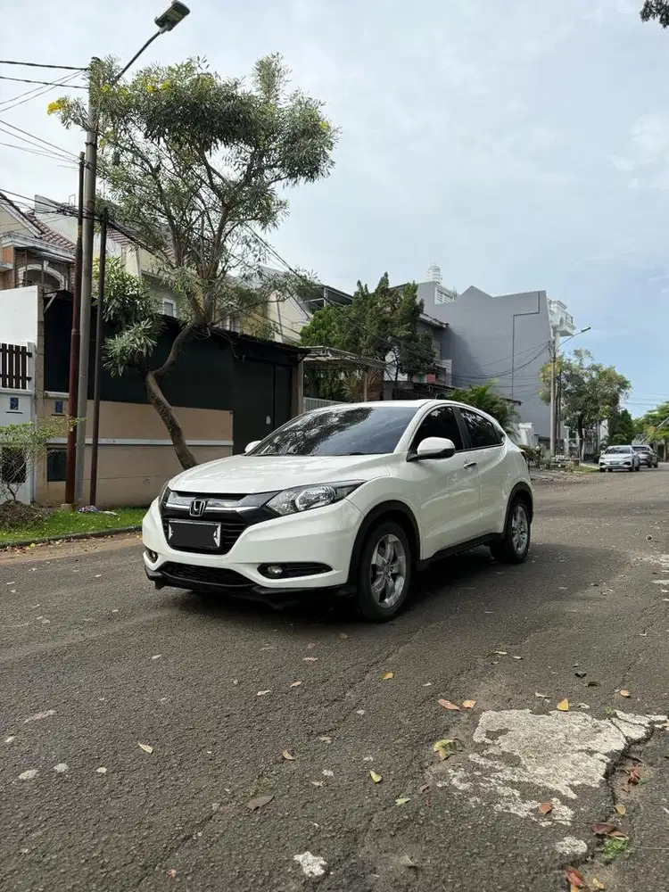 JUAL CEPAT! HRV E 2015