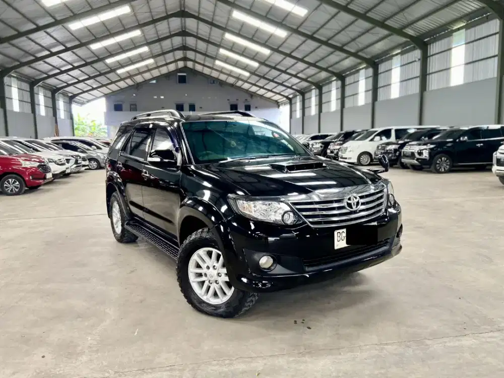 Toyota Fortuner 2.5 G (Diesel) 2012 / 2013 MT Manual, Sangat terawat