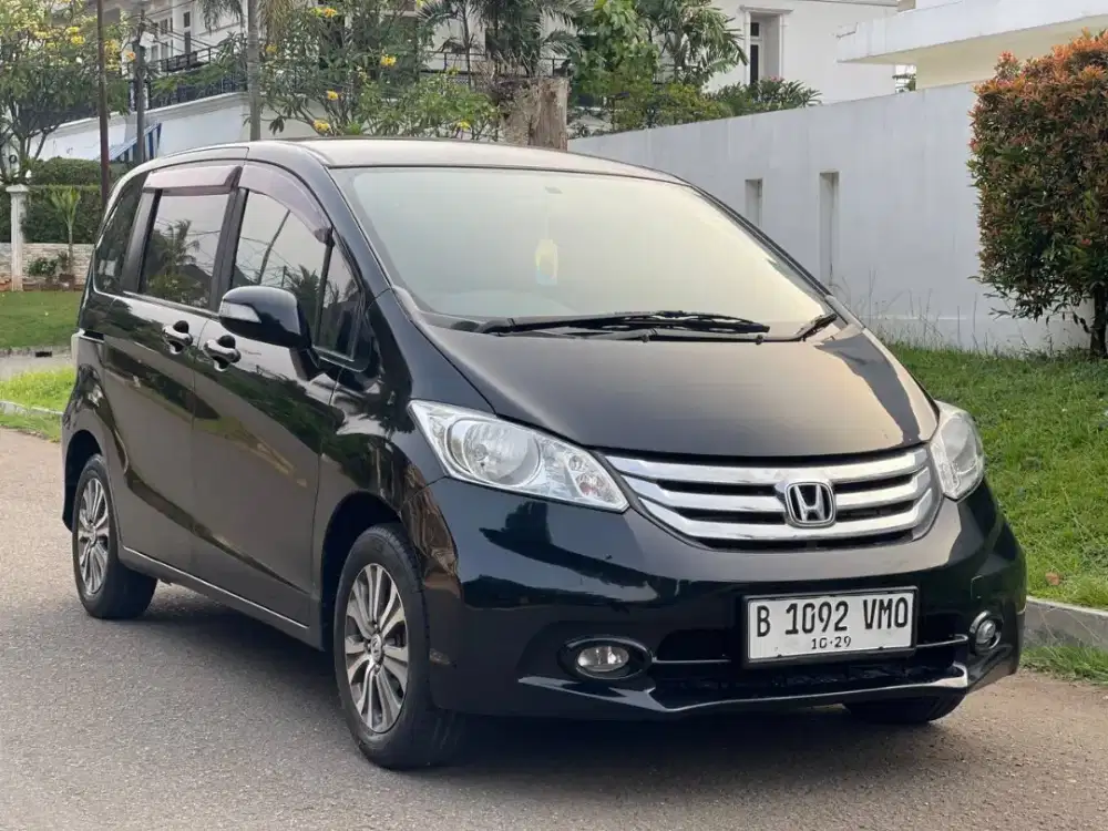 Honda Freed Psd AT 2014