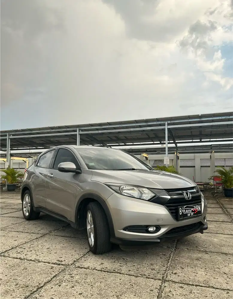 Honda hrv E CVT  cakep