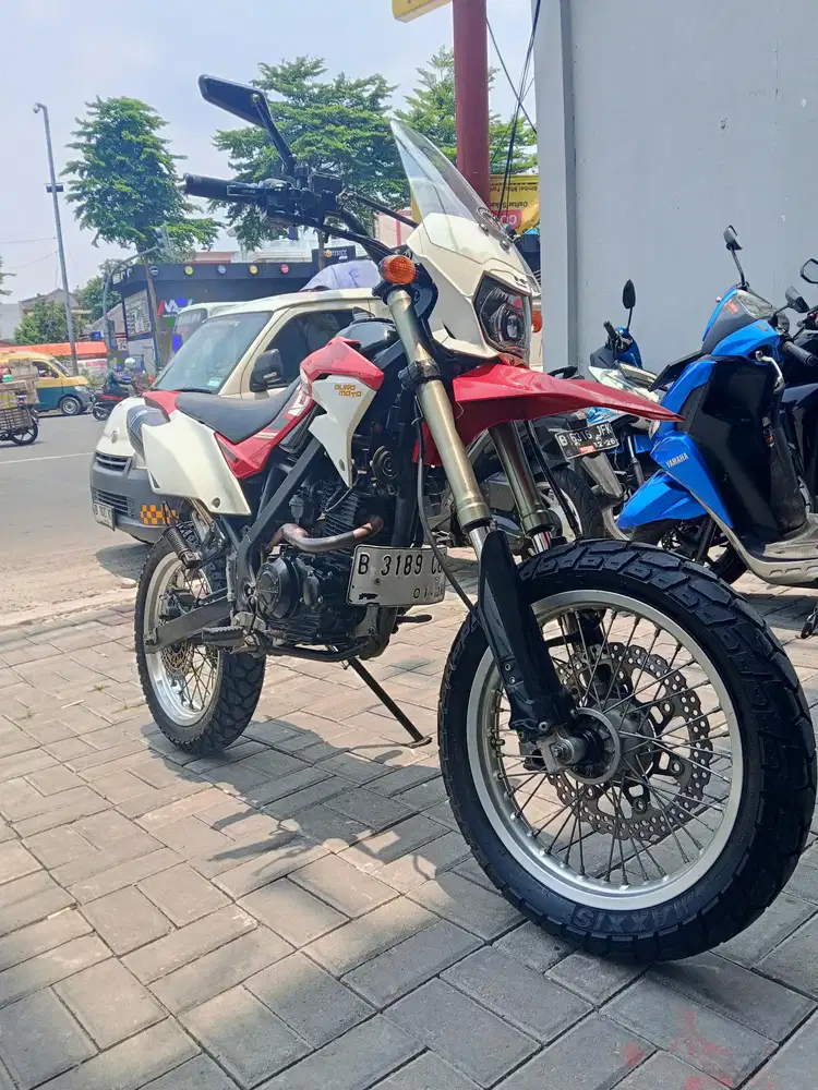 Kawasaki D-Tracker SUPERMOTO SE 2020 GRESS