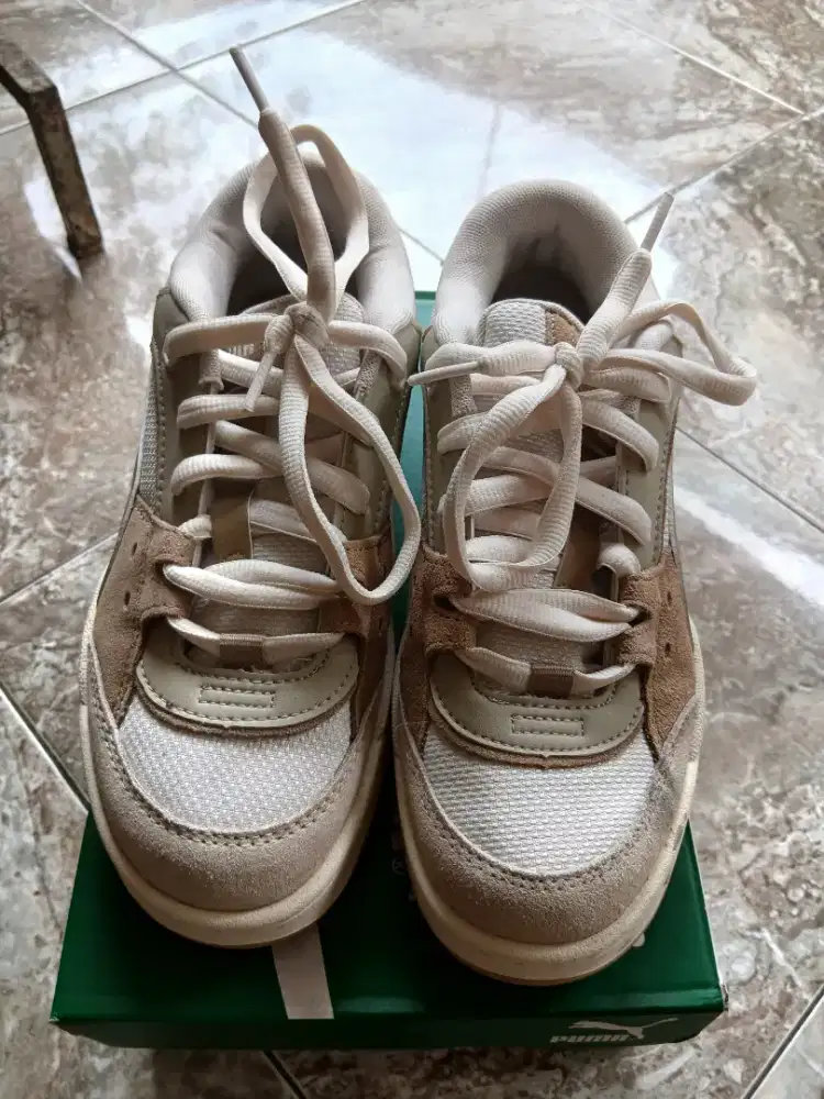 Sepatu Sneakers Puma-180