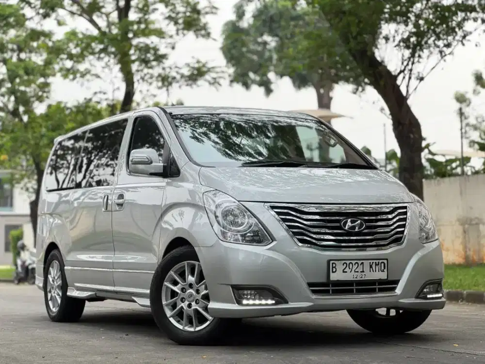 Hyundai H1 Royale 2.4 At Bensin 2014