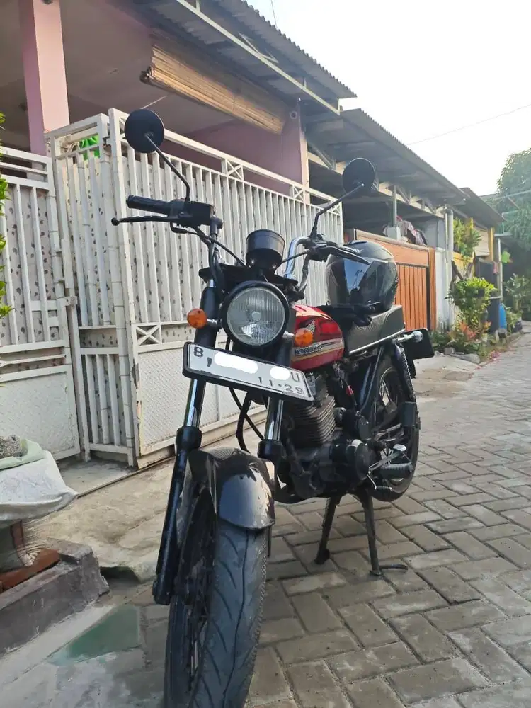 Dijual Motor CB 100 th 76