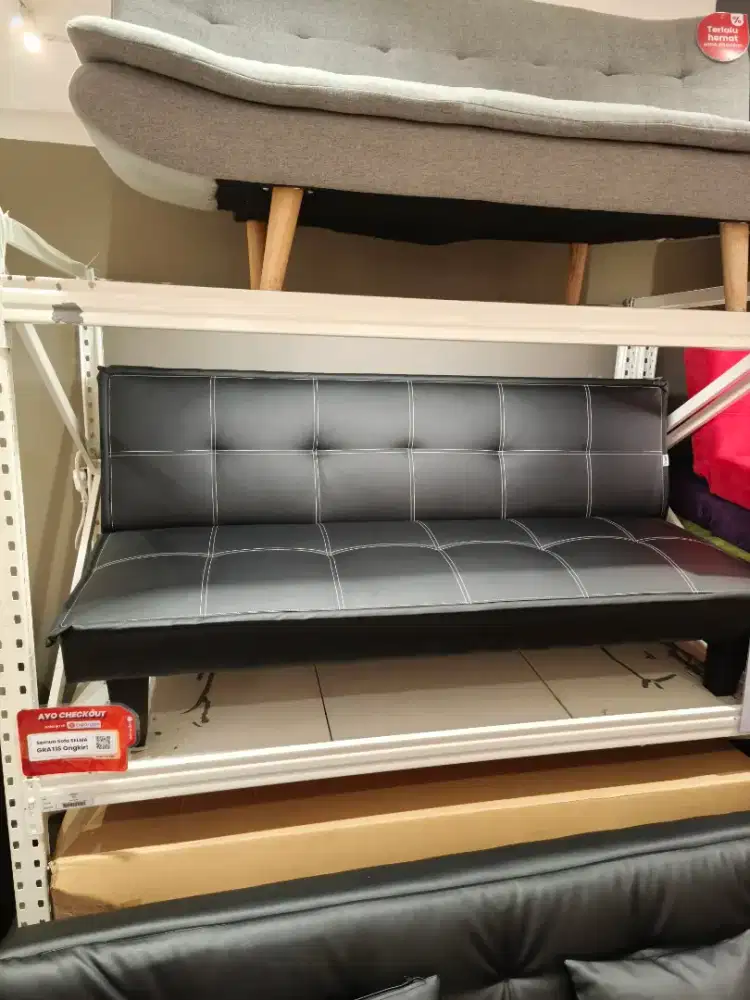 Sofa Bed Hitam Kulit Murah