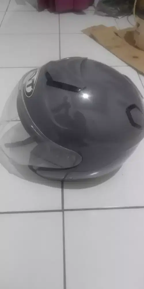 helm kyt kondisi masih baru
