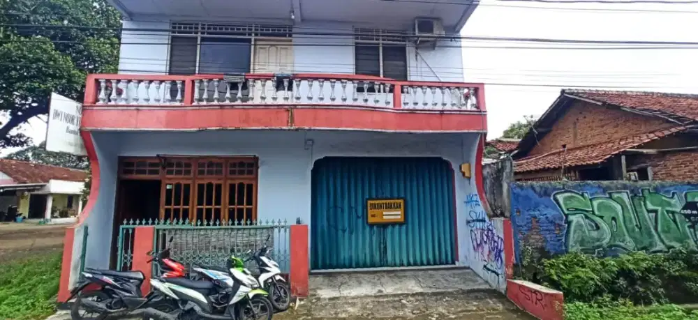 Disewakan rumah tgkat 2 lt, pinggir jl Ringroad slatan,Bantul, 24jt/th
