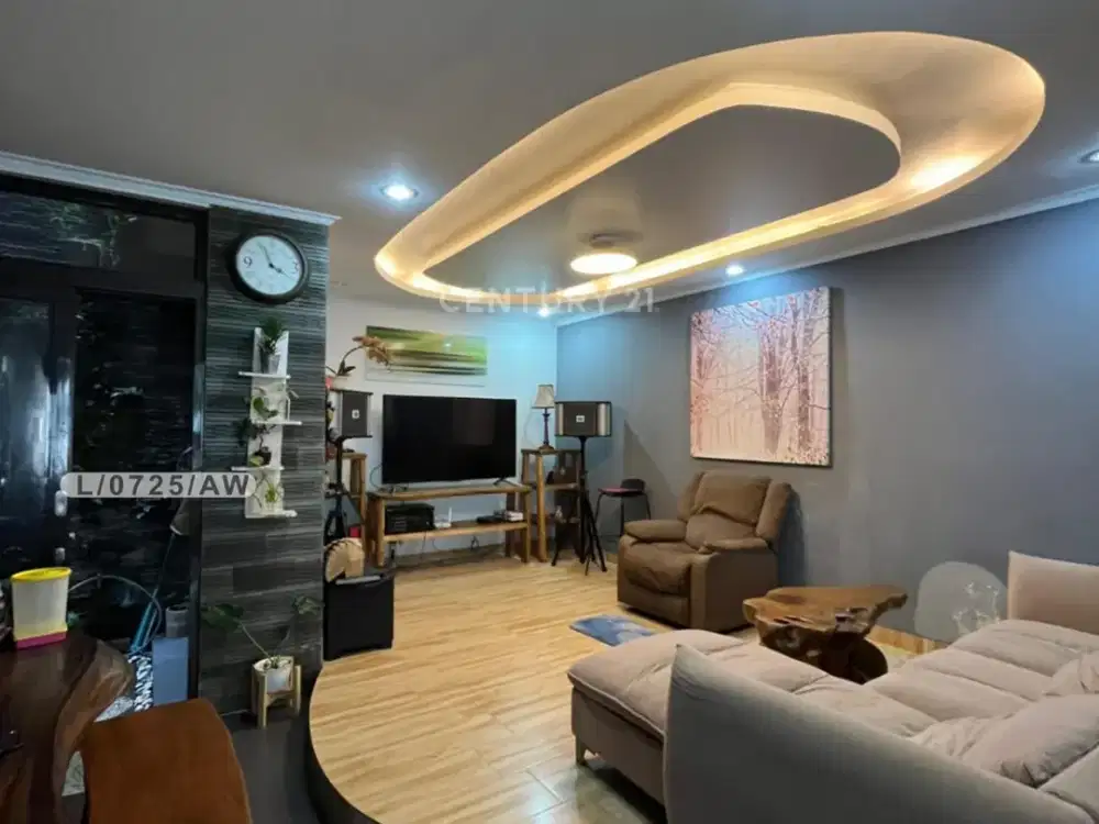 Rumah 3 Lantai SIap Huni Dan Strategis Di Mandalajati Bandung