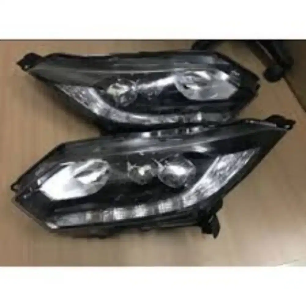 Headlamp lampu hrv depan sepasang orisinil tipe prestige