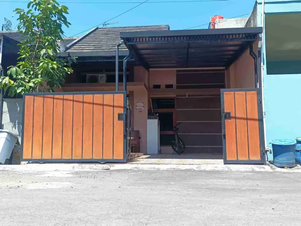 Di jual Rumah minimalis di komplek Cisaranten kulon Arcamanik