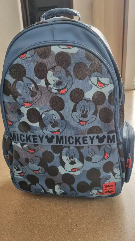 Dijual tas smiggle ori