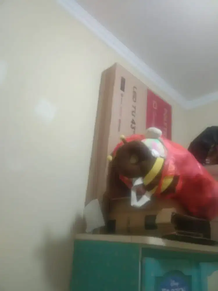 TV ANDROID POLYTRON 43INC BARU