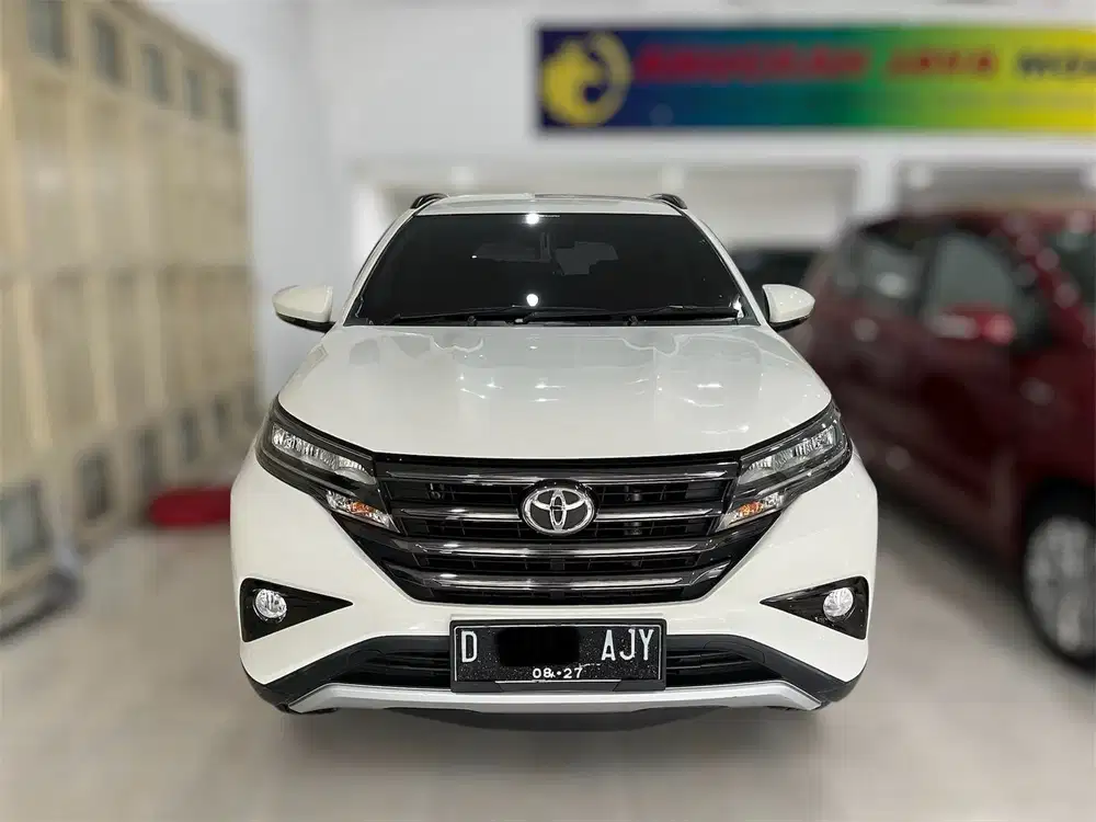 Toyota Rush G Matic 2022 putih mulus siap pakai