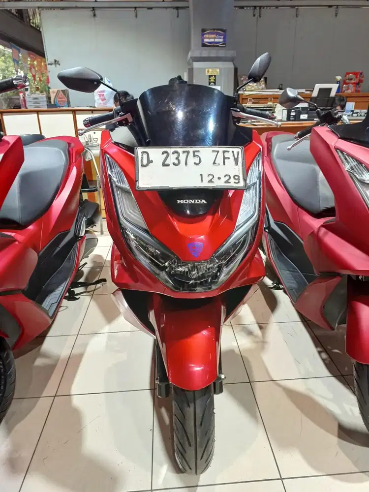 HONDA PCX 160 CBS 2024 - SRI SANJAYA MOTOR