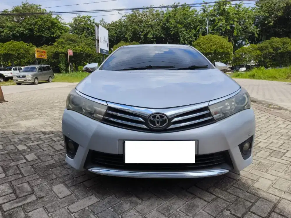 Corolla Altis V 2015