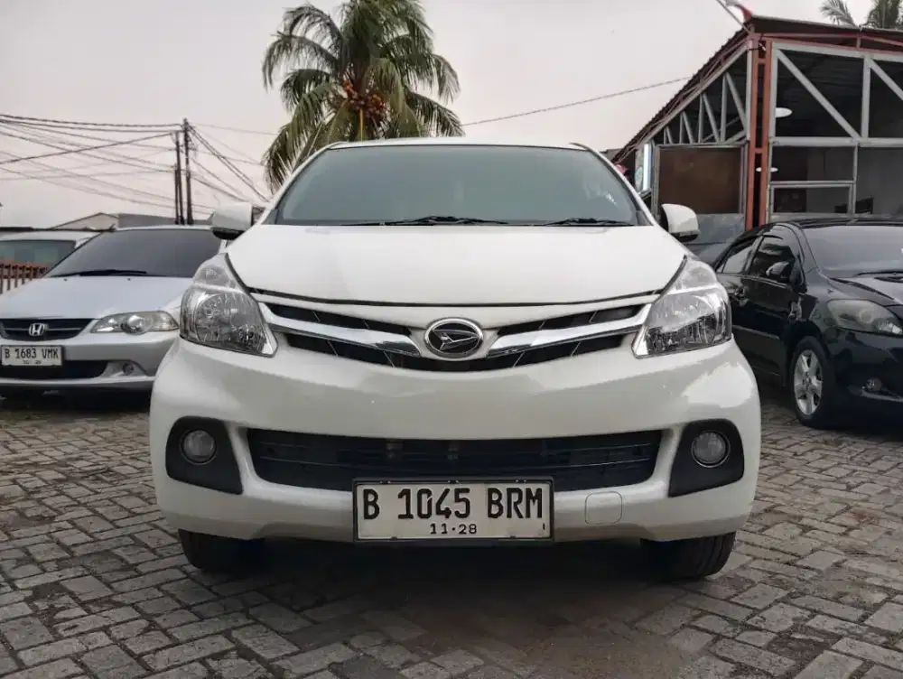 Dp 7jt Xenia R Matic 2013 crg