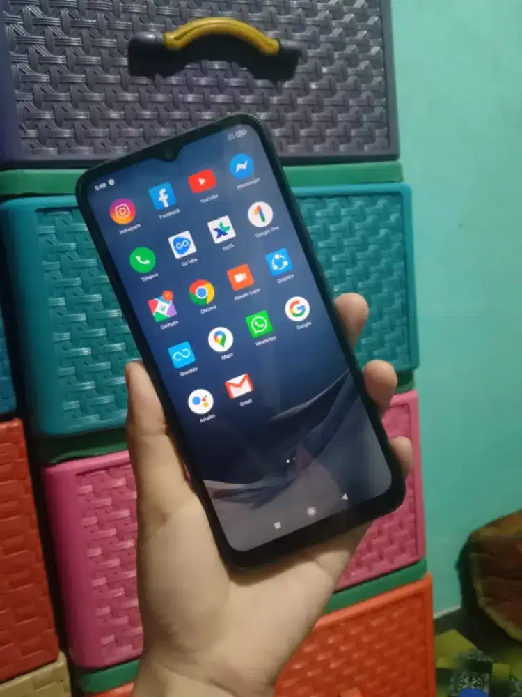 Sale xiaomi redmi 9a ram 2/32 mulus hp,kabel cas kamera bening