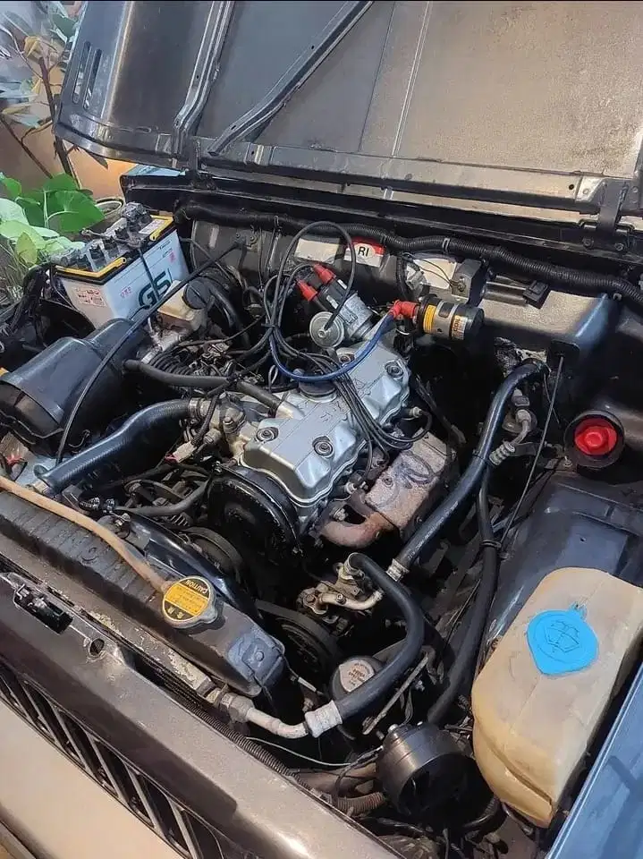 Suzuki Jimny 1986 Bensin