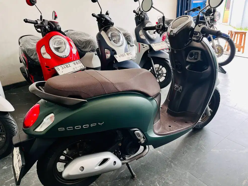 SCOOPY Prestige 2023 Pajak Panjang - Maulana Motor