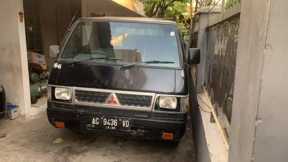Truk Mitsubishi Colt L300 pick up diesel 2013 bagus siap kerja luar