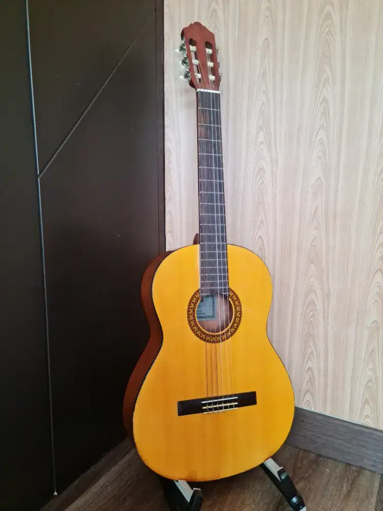 Gitar Yamaha C 315