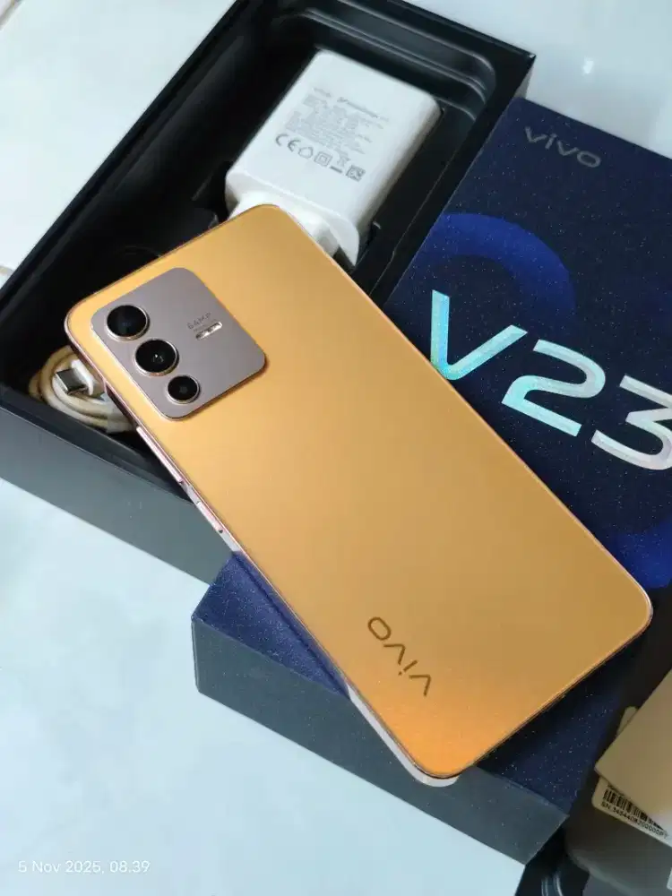 Vivo V23 5g 8/128 lengkap ori