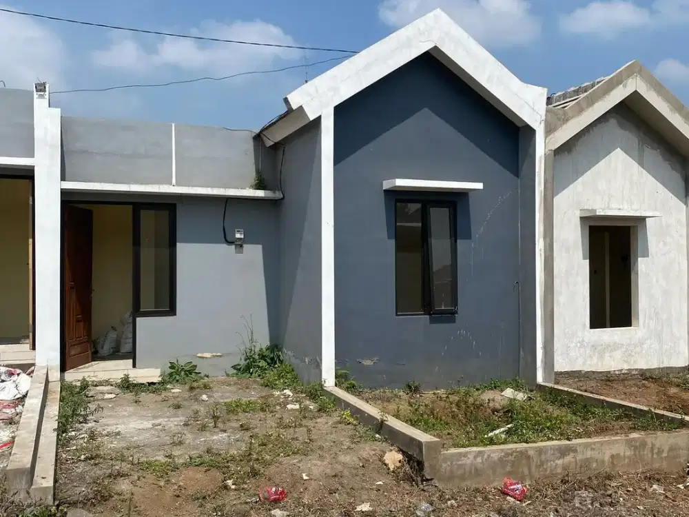 Rumah minimalis 8 menit pintu tol Sawojajar Malang