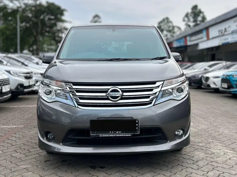 NISSAN SERENA 2.0 X AT 2016 HARGA CASH PROMO MOBIL TERAWAT SIAP PAKAI