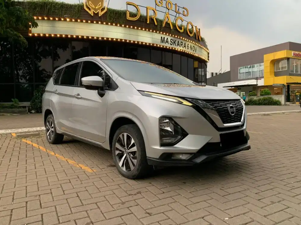 TERMURAH!! NISSAN NEW LIVINA 1.5 VE MATIC 2022 SILVER KM 66RB