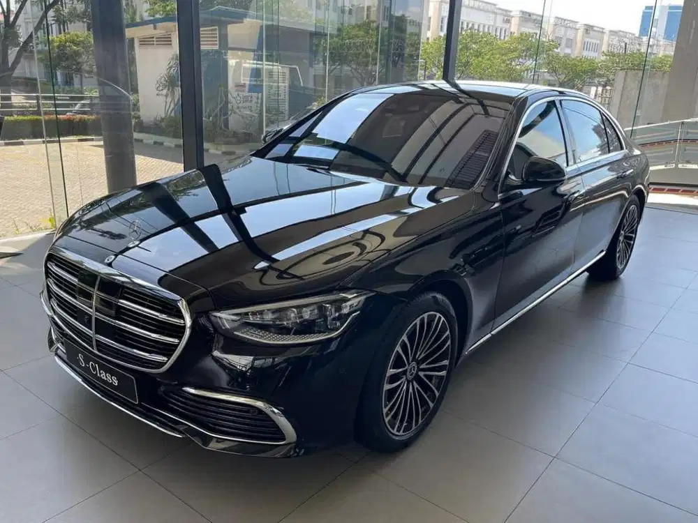 Driver Mobil Mercy S450 matic